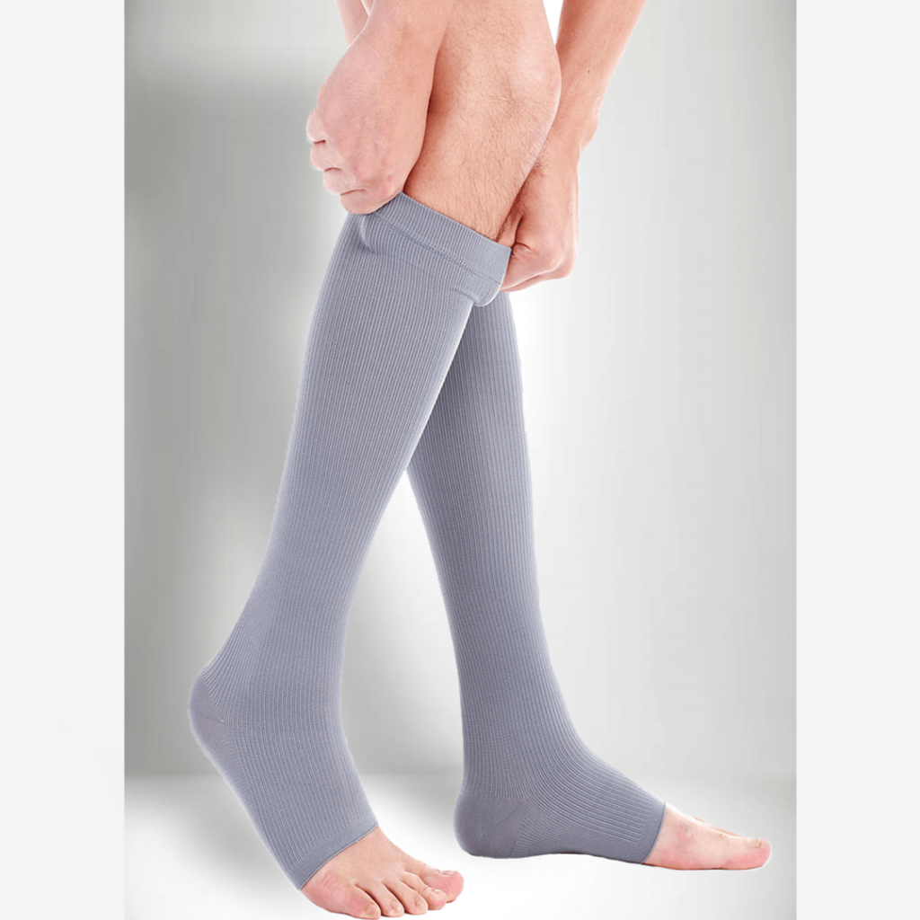 Class 1 Knee Length Graduated Compression Stockings Technomed India Private Limited